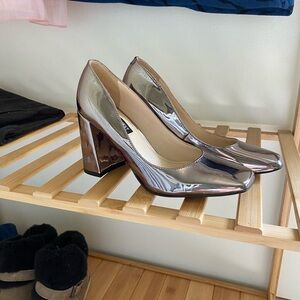 Nine West Silver Metallic Pumps